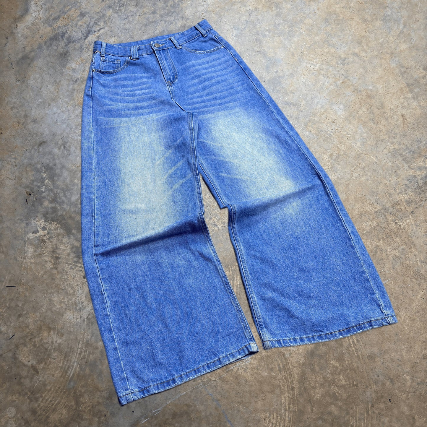 Baggy Light Blue Denim
