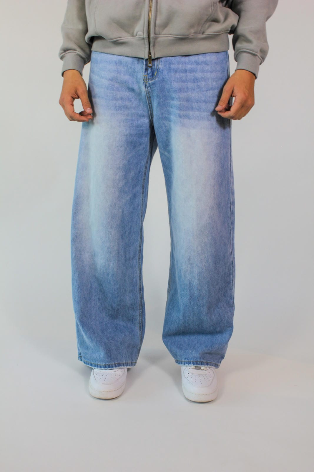 Baggy Light Blue Denim