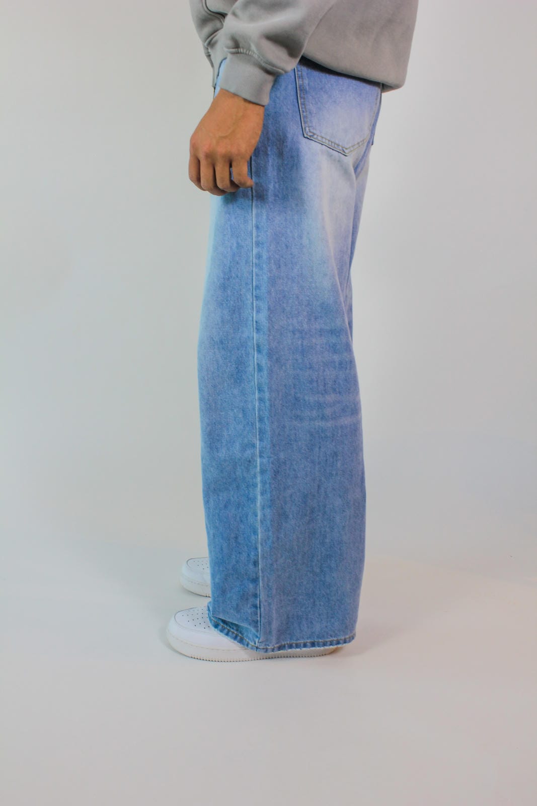 Baggy Light Blue Denim